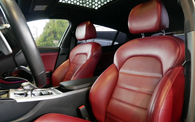 Kia Stinger cena 129900 przebieg: 95000, rok produkcji 2018 z Rawicz małe 529